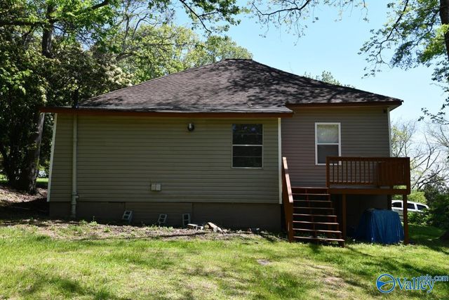 1216 Barkley Street, Gadsden, AL 35904