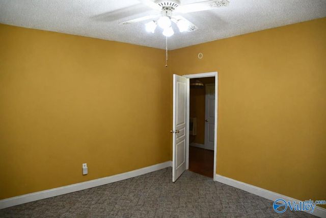 1216 Barkley Street, Gadsden, AL 35904