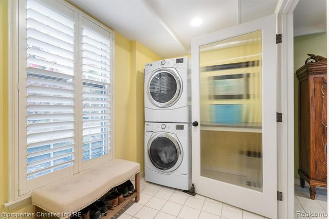 660 Woodland Street, Birmingham, MI 48009