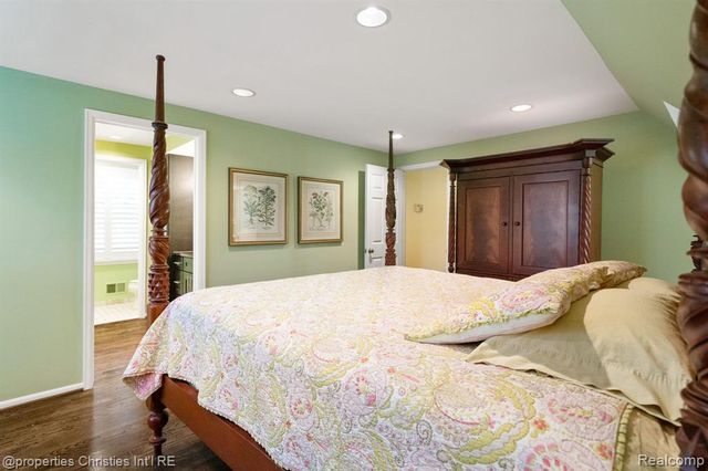 660 Woodland Street, Birmingham, MI 48009