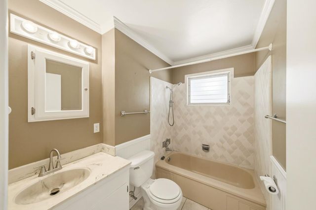 7566 Circle Pkwy, Sacramento, CA 95823