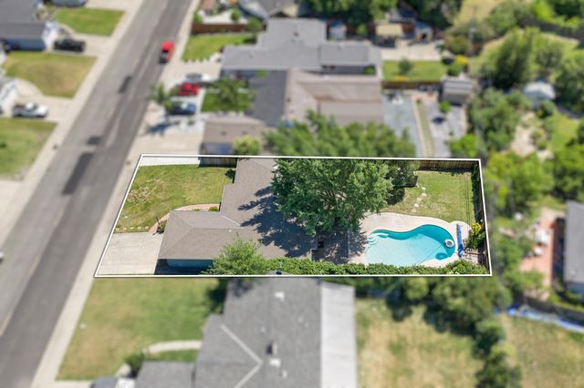 7566 Circle Pkwy, Sacramento, CA 95823