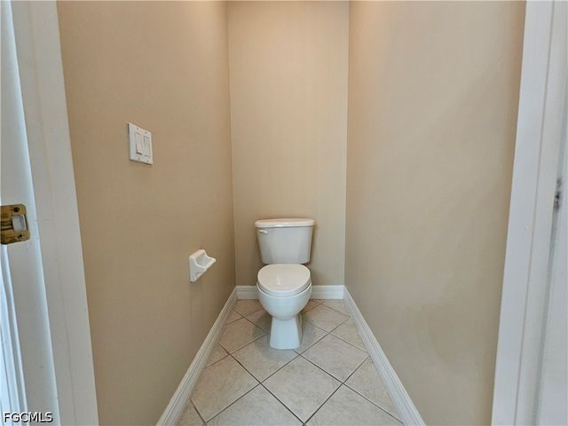 6010 jonathans bay CIR 402, Fort Myers, FL 33908