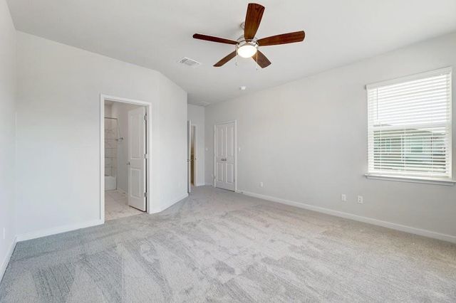 605 W South ST 182, Leander, TX 78641