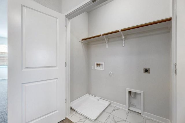 605 W South ST 182, Leander, TX 78641