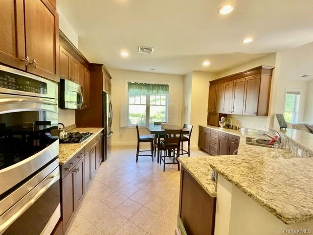 10 Maggie May Way, Cold Spring, NY 10516