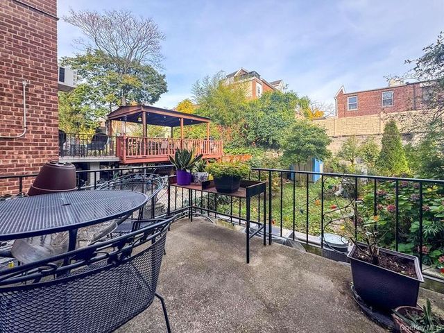 2440 Morgan Avenue, Bronx, NY 10469