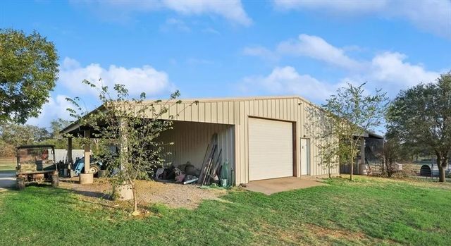 11410 Massey Road, Pilot Point, TX 76258