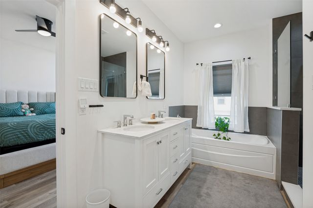 1000 17th Street, Plano, TX 75074