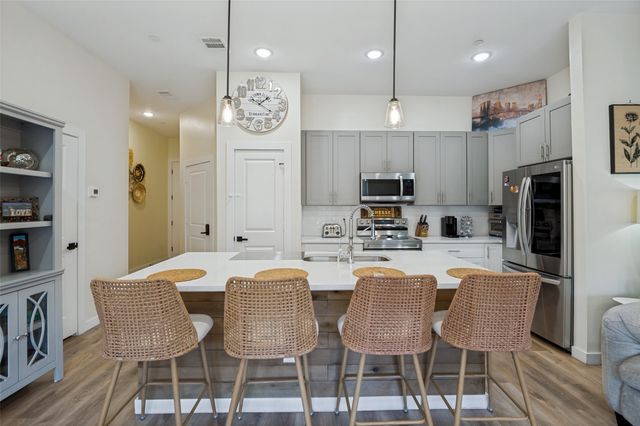 1000 17th Street, Plano, TX 75074