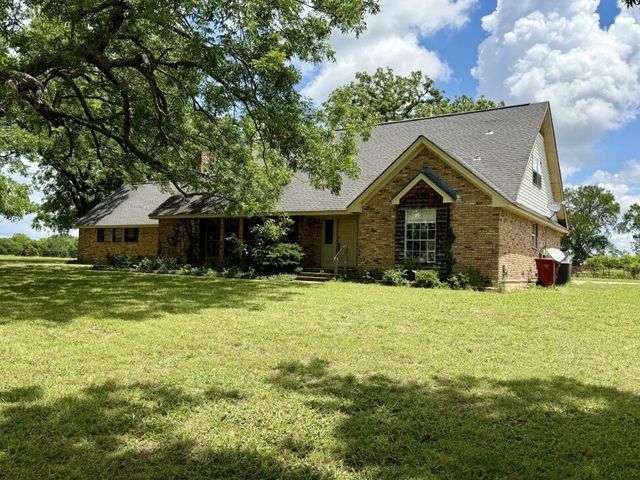 18048 Us-69, Whitewright, TX 75491