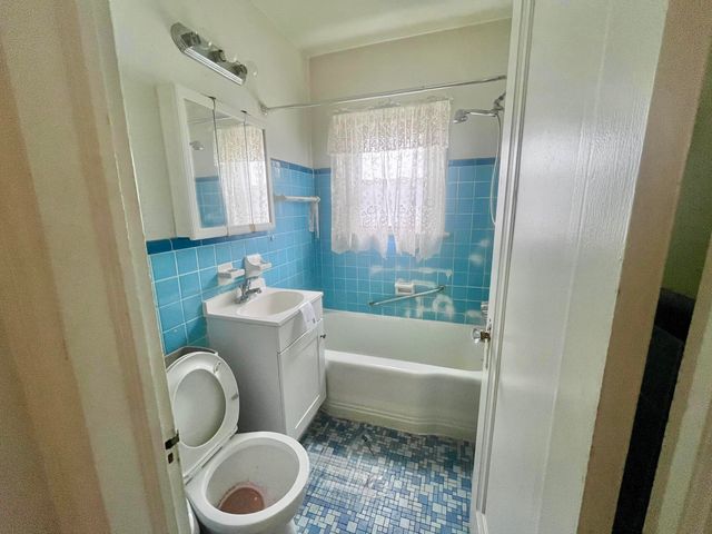 19249 Marx Street, Detroit, MI 48203