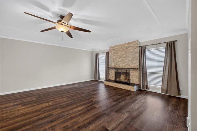 646 St Charles Court, Arlington, TX 76013