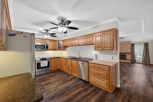 646 St Charles Court, Arlington, TX 76013