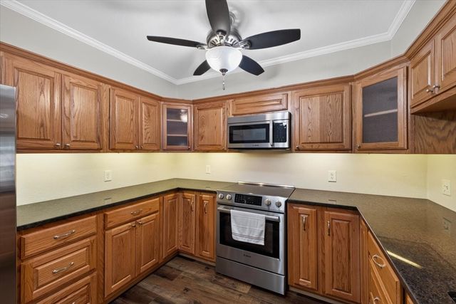 646 St Charles Court, Arlington, TX 76013