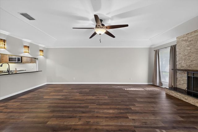 646 St Charles Court, Arlington, TX 76013