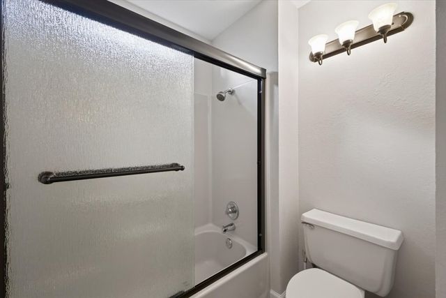 646 St Charles Court, Arlington, TX 76013