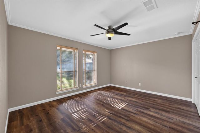 646 St Charles Court, Arlington, TX 76013
