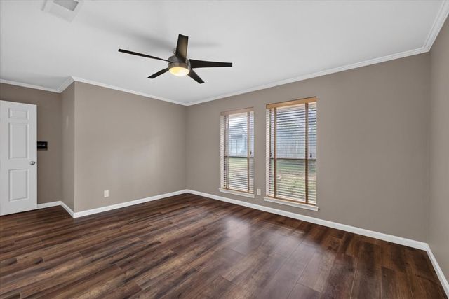 646 St Charles Court, Arlington, TX 76013