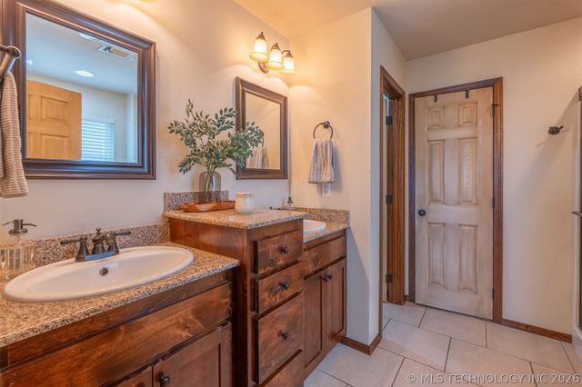 110 Dogwood Drive, Mannford, OK 74044