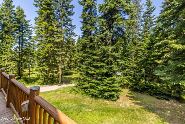 4900 E HUDLOW RD, Hayden, ID 83835