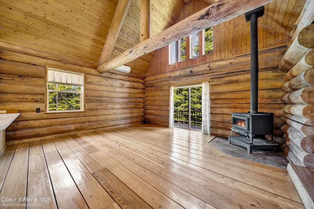 4900 E HUDLOW RD, Hayden, ID 83835