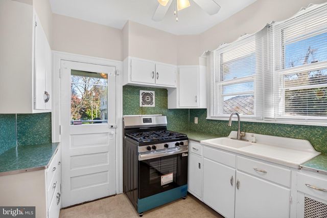 6649 N FAIRHILL STREET ST N, Philadelphia, PA 19126