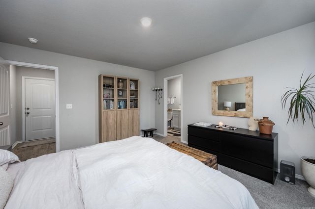 2105 Dandelion Drive, Benton, AR 72019