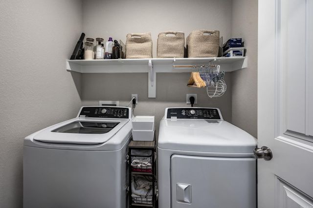 2105 Dandelion Drive, Benton, AR 72019