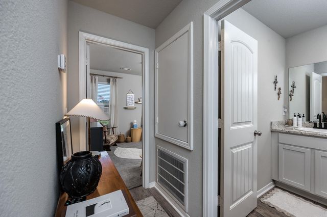 2105 Dandelion Drive, Benton, AR 72019