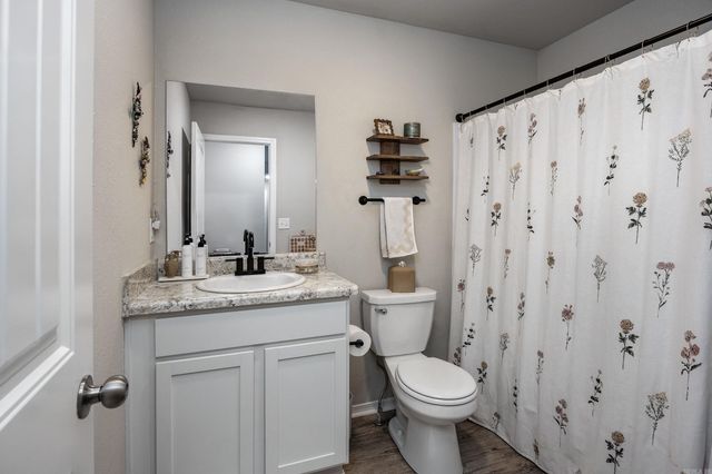 2105 Dandelion Drive, Benton, AR 72019