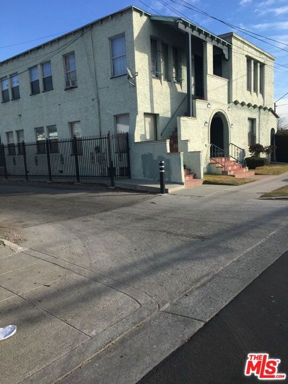 3809 W 30th Street, Los Angeles, CA 90016