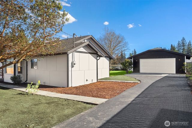 208 78th Place SW, Everett, WA 98203