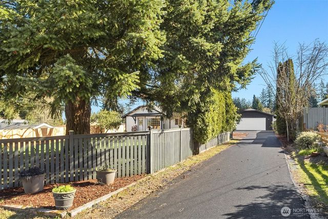 208 78th Place SW, Everett, WA 98203