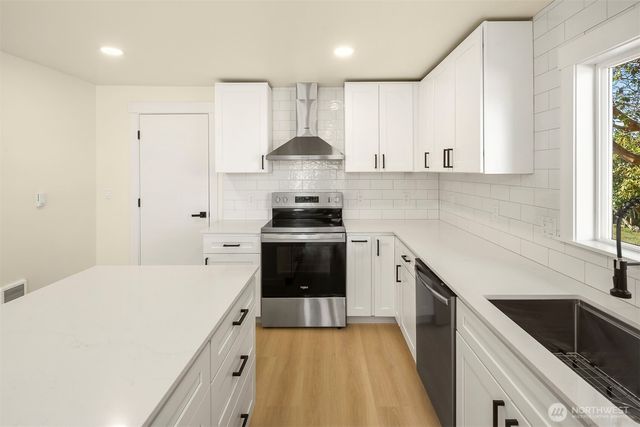 208 78th Place SW, Everett, WA 98203