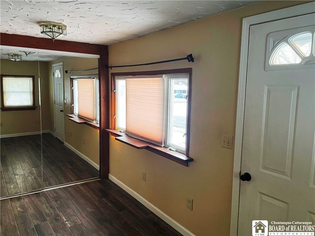 438 Hoyt Street, Dunkirk, NY 14048