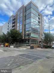 88 V St SW # R-1, Washington, DC 20024