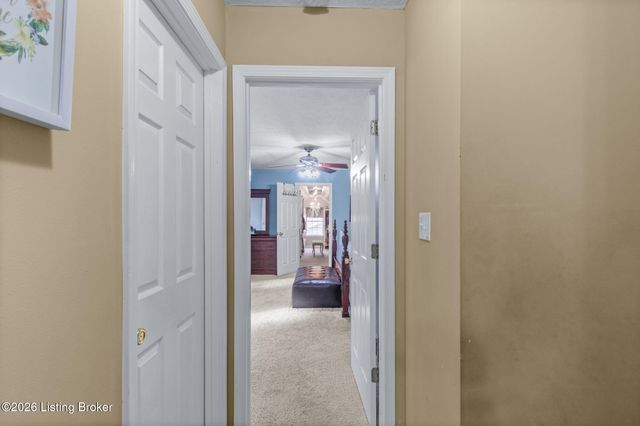 3314 Hunsinger Ln, Louisville, KY 40220