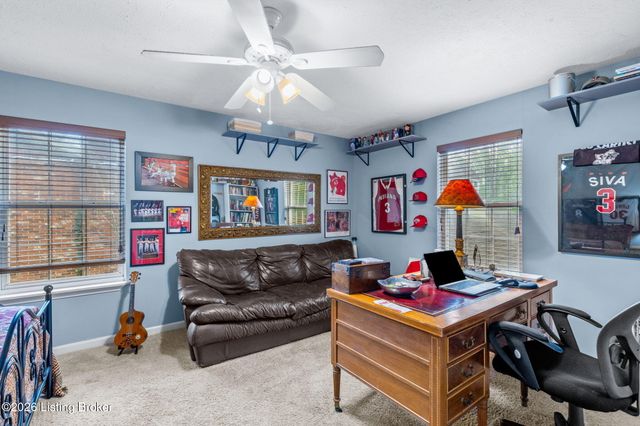 3314 Hunsinger Ln, Louisville, KY 40220