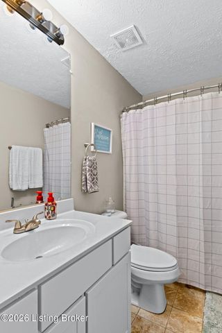 3314 Hunsinger Ln, Louisville, KY 40220