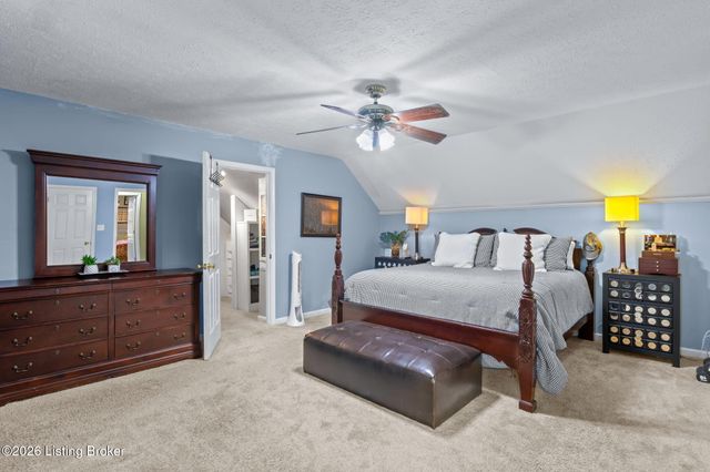 3314 Hunsinger Ln, Louisville, KY 40220