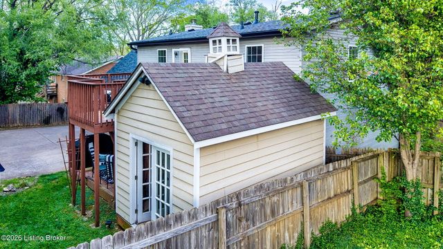3314 Hunsinger Ln, Louisville, KY 40220