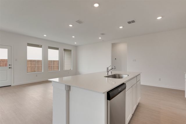 900 Sugarberry Street, Mckinney, TX 75407