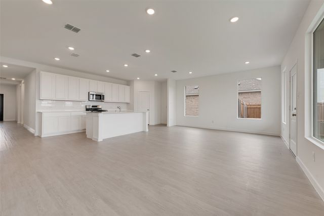 900 Sugarberry Street, Mckinney, TX 75407
