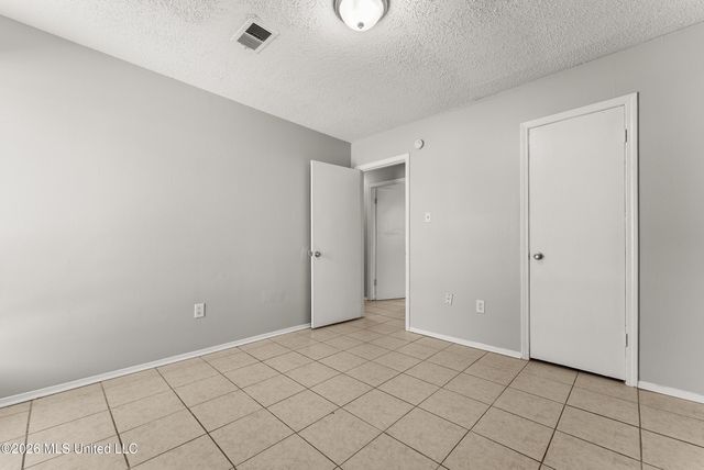 5409 Smallwood Cove, Horn Lake, MS 38637