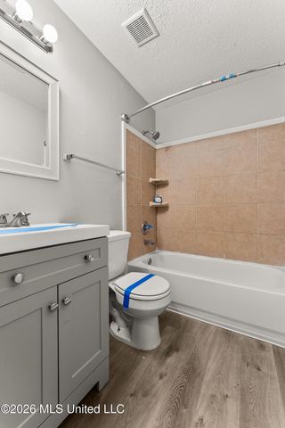 5409 Smallwood Cove, Horn Lake, MS 38637