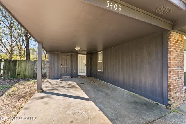 5409 Smallwood Cove, Horn Lake, MS 38637