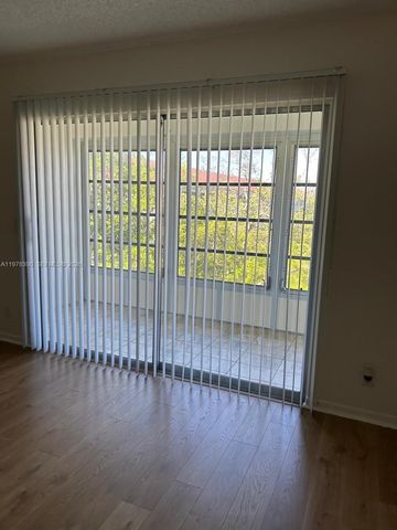 1400 SW 124th Ter 405Q, Pembroke Pines, FL 33027