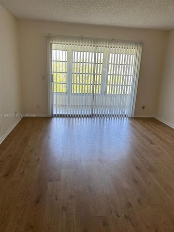 1400 SW 124th Ter 405Q, Pembroke Pines, FL 33027