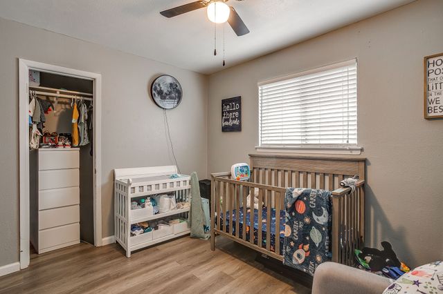 301 Lena Lane, Burleson, TX 76028